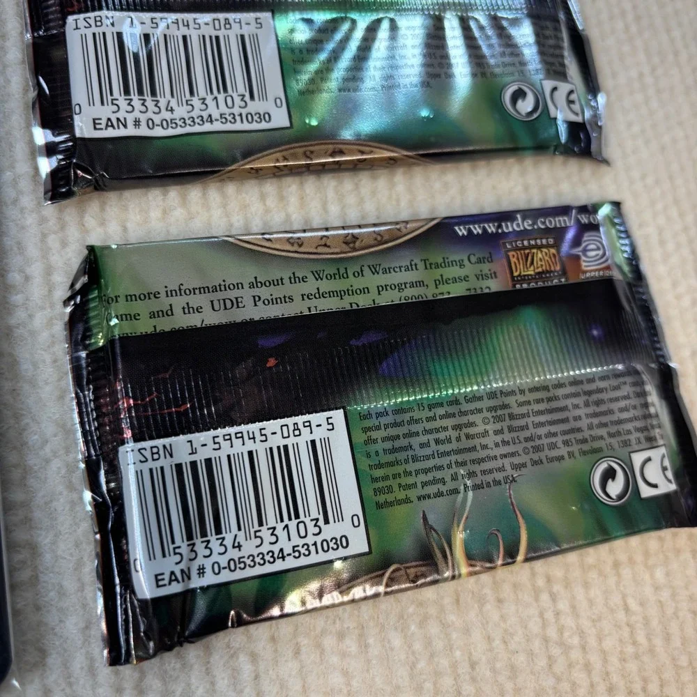 World of Warcraft Through the Dark‎ Portal 2 Sealed Packs & Oversized Hero Card
